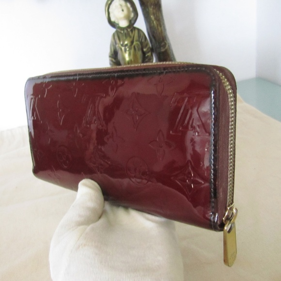 SOLD! Louis Vuitton Vernis Zippy Wallet Mahogany - Picture 5 of 8